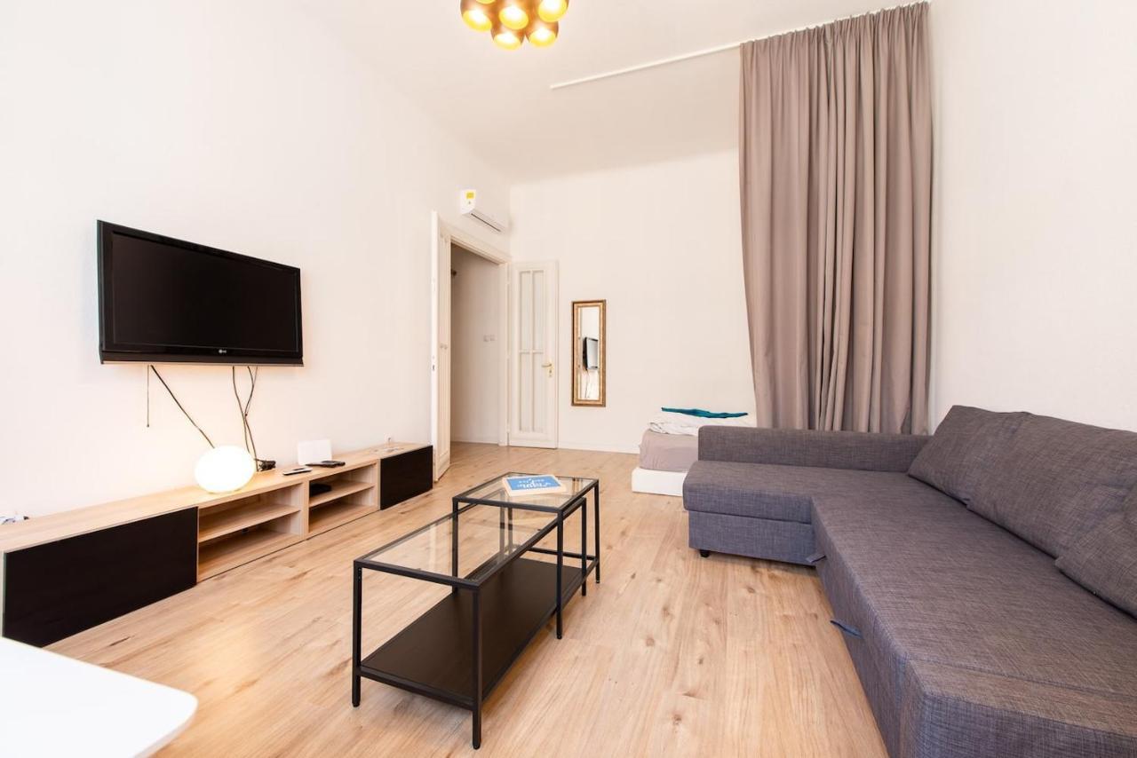 Budapest4U - New Apt In The Central Of Budapest Eksteriør bilde